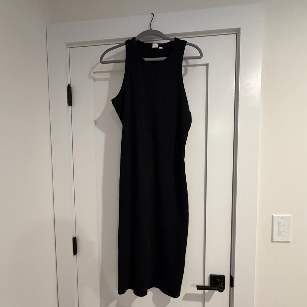 GAP Black Midi Dress